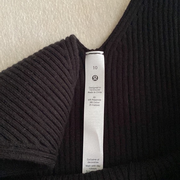 Lululemon Set’ Ribbed Knit Tank & Shorts - Picture 6 of 16